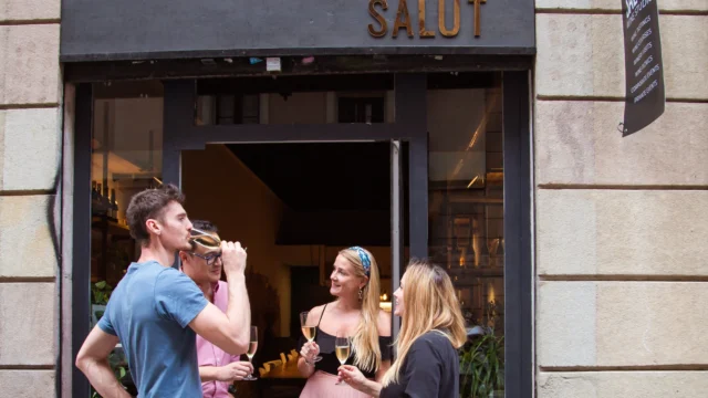 Salut+(30+of+129)